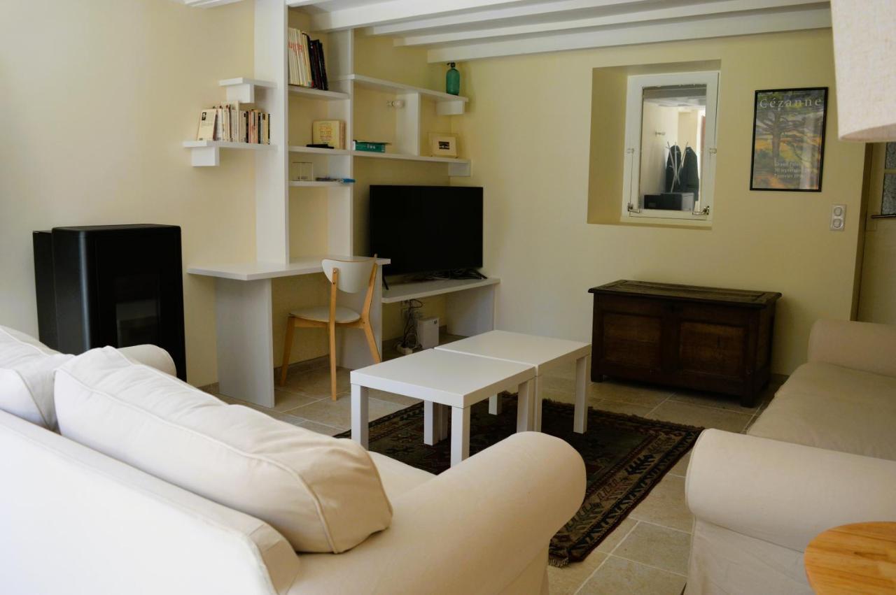 Maison Typique - Tres Grand Jardin - 7Km De La Mer Fontaine-Henry 외부 사진