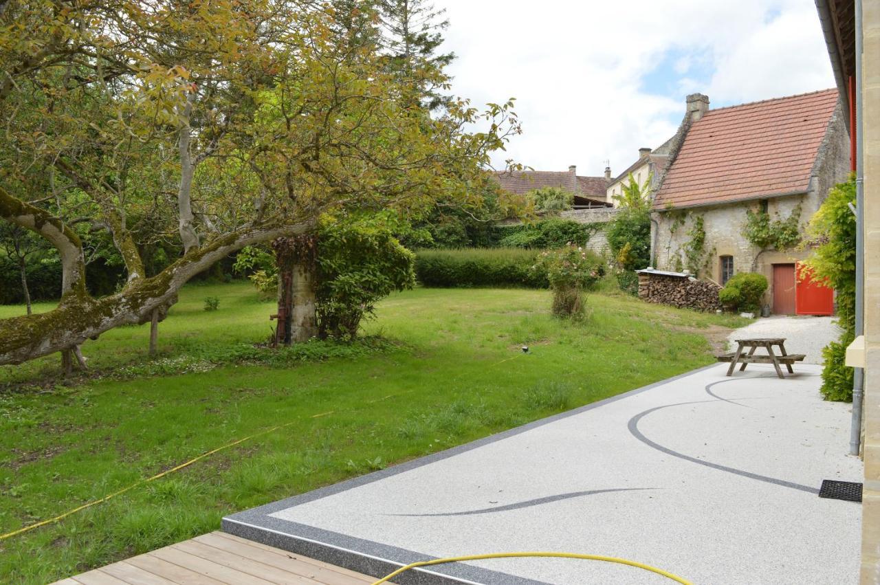 Maison Typique - Tres Grand Jardin - 7Km De La Mer Fontaine-Henry 외부 사진
